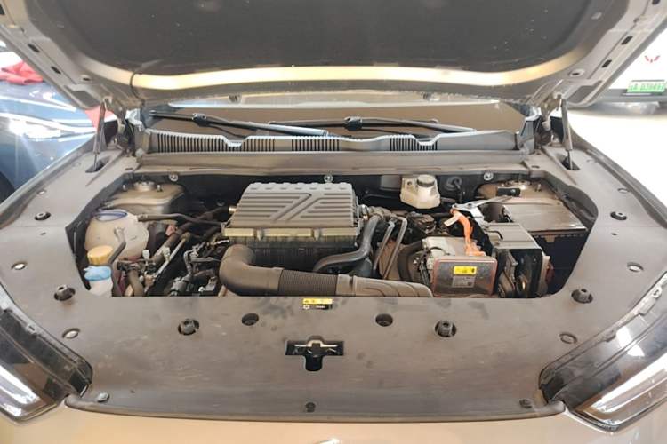 Used JETOUR Shanhai L6 2024 1.5TD DHT ULTRA Engine Bay