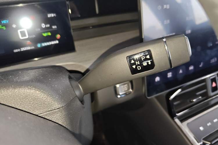 Used JETOUR Shanhai L6 2024 1.5TD DHT ULTRA Gear Lever