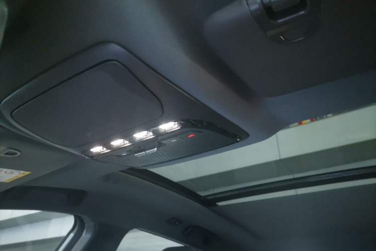 Used JETOUR Shanhai L6 2024 1.5TD DHT ULTRA Headliner