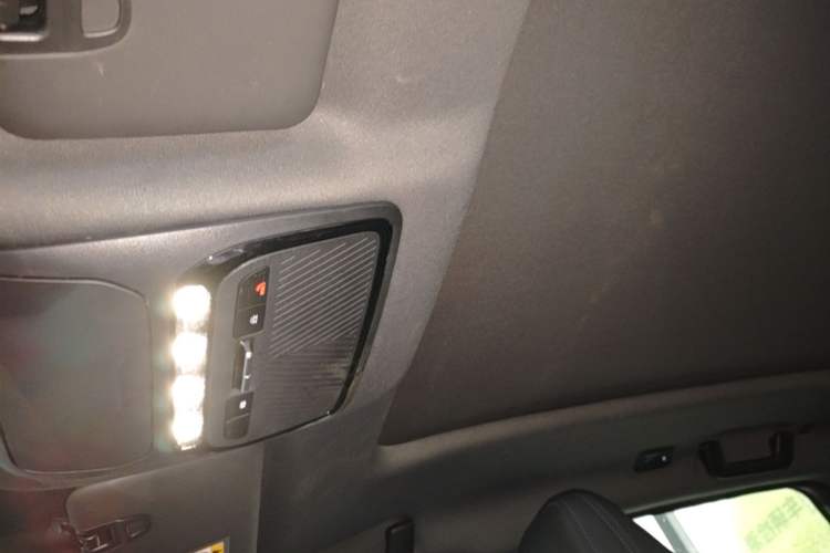 Used JETOUR Shanhai L6 2024 1.5TD DHT ULTRA Headliner