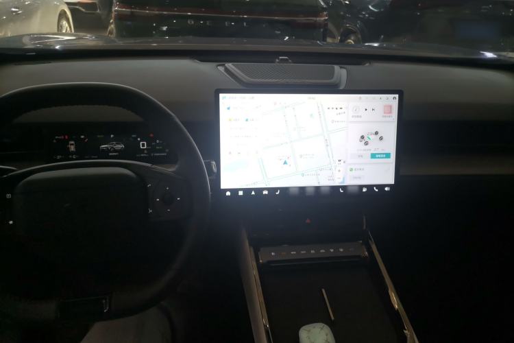 Used JETOUR Shanhai L6 2024 1.5TD DHT ULTRA Interior 2