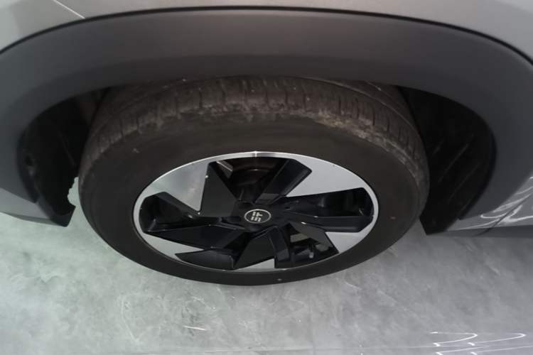 Used JETOUR Shanhai L6 2024 1.5TD DHT ULTRA Left Front Wheel Hub
