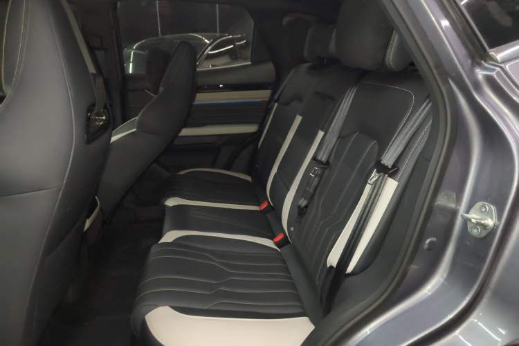Used JETOUR Shanhai L6 2024 1.5TD DHT ULTRA Left Rear Seat