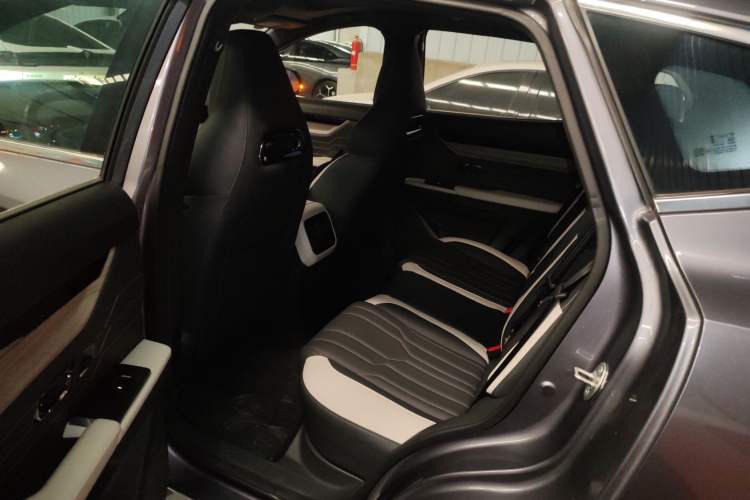 Used JETOUR Shanhai L6 2024 1.5TD DHT ULTRA Left Rear Seat