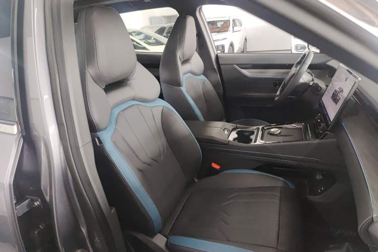 Used JETOUR Shanhai L6 2024 1.5TD DHT ULTRA Right Front Seat