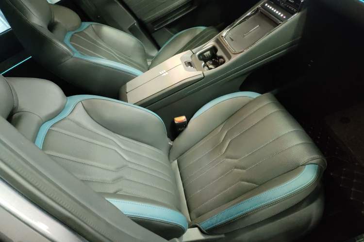 Used JETOUR Shanhai L6 2024 1.5TD DHT MAX Right Front Seat