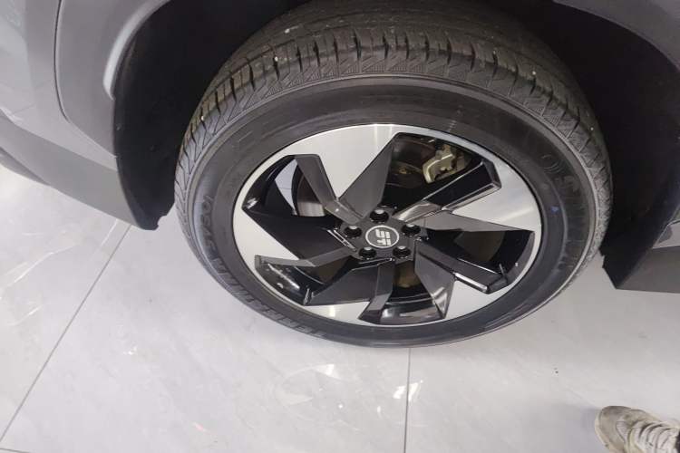 Used JETOUR Shanhai L6 2024 1.5TD DHT ULTRA Right Rear Wheel Hub