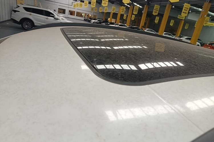 Used JETOUR Shanhai L6 2024 1.5TD DHT ULTRA Roof