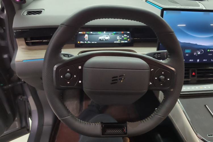 Used JETOUR Shanhai L6 2024 1.5TD DHT ULTRA Steering Wheel
