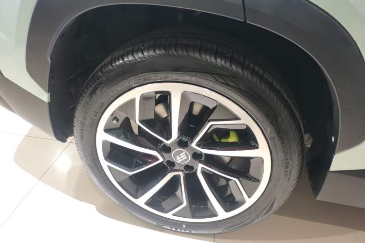 Used JETOUR Shanhai L6 2024 1.5TD DHT ULTRA Exterior 8