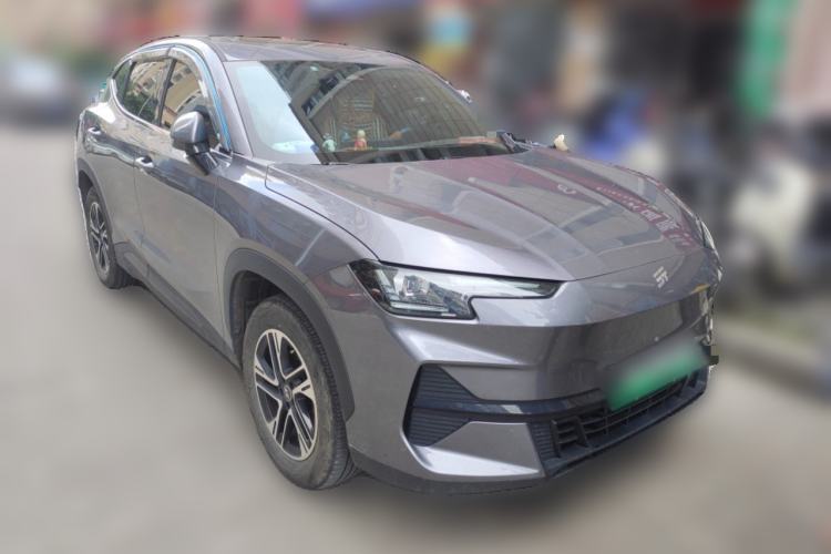 Used JETOUR Shanhai L6 2024 1.5TD DHT PRO Front Right 45 Deg