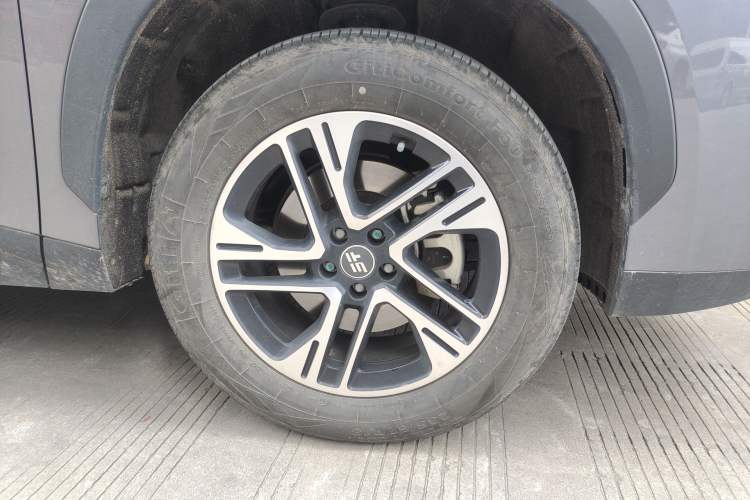 Used JETOUR Shanhai L6 2024 1.5TD DHT PRO Right Front Wheel Hub