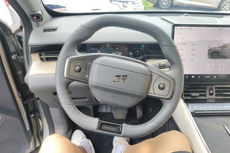 Used JETOUR Shanhai L6 2024 1.5TD DHT ULTRA Steering Wheel