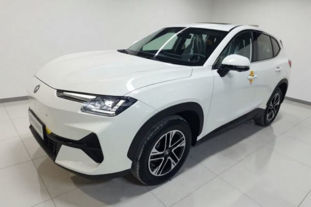 Ojetý JETOUR Shanhai L6 2024 1.5TD DHT MAX
