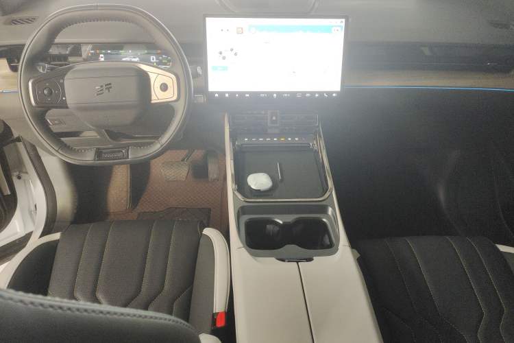 Used JETOUR Shanhai L6 2024 1.5TD DHT MAX Center Console