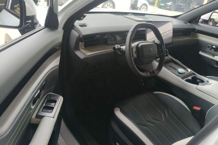 Used JETOUR Shanhai L6 2024 1.5TD DHT ULTRA Driver Seat