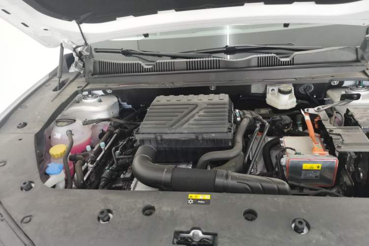 Used JETOUR Shanhai L6 2024 1.5TD DHT MAX Engine Bay