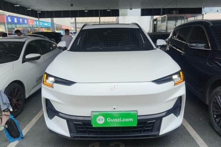 Used JETOUR Shanhai L6 2024 1.5TD DHT ULTRA Front
