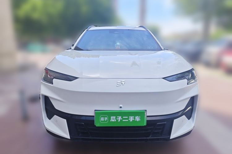 Used JETOUR Shanhai L6 2024 1.5TD DHT ULTRA Front
