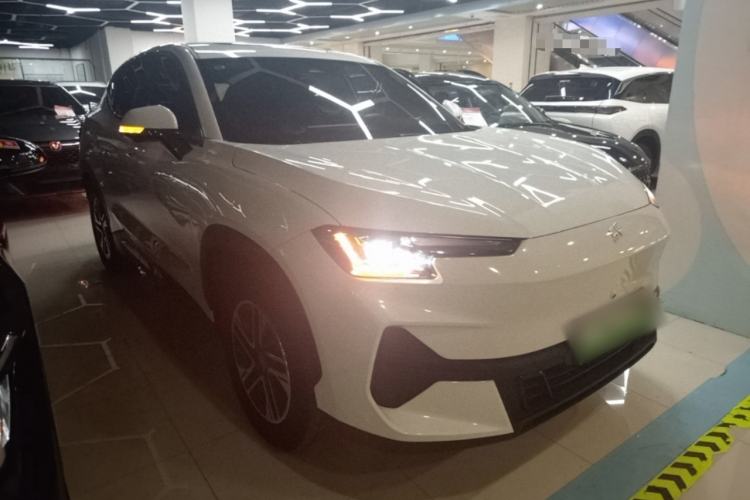 Used JETOUR Shanhai L6 2024 1.5TD DHT MAX Front Right 45 Deg