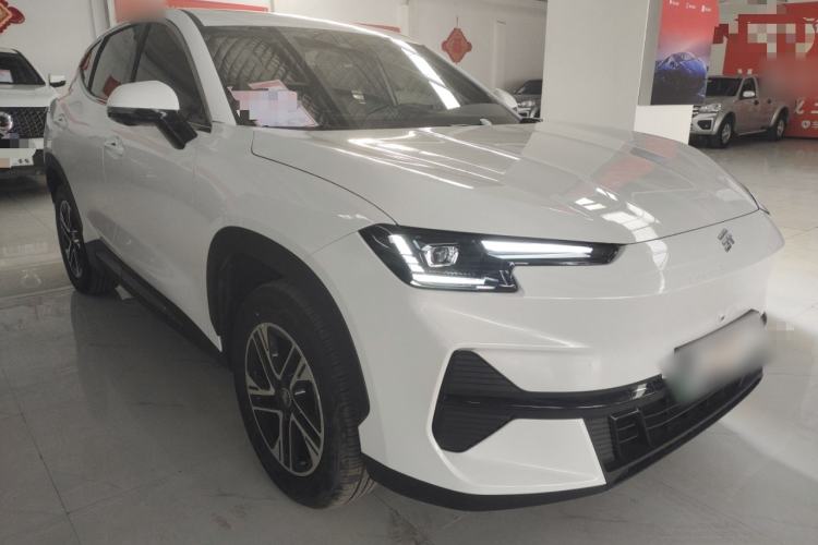 Used JETOUR Shanhai L6 2024 1.5TD DHT MAX Front Right 45 Deg
