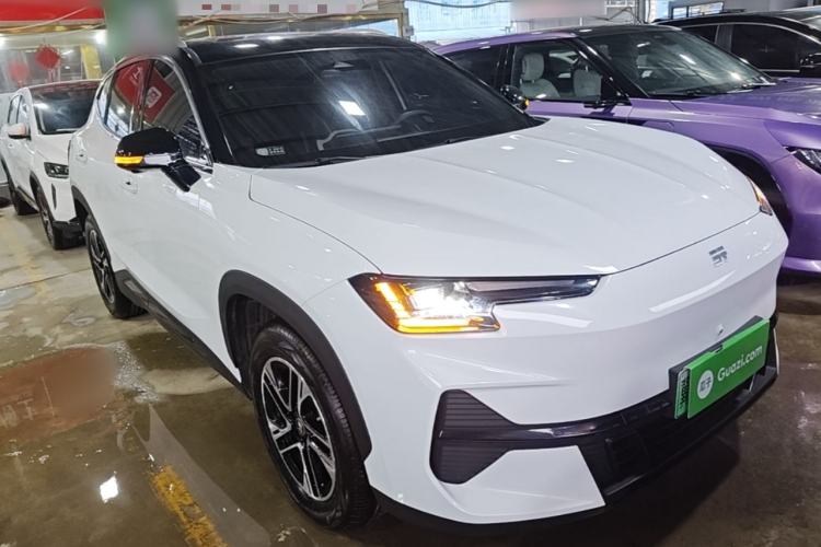 Used JETOUR Shanhai L6 2024 1.5TD DHT MAX Front Right 45 Deg