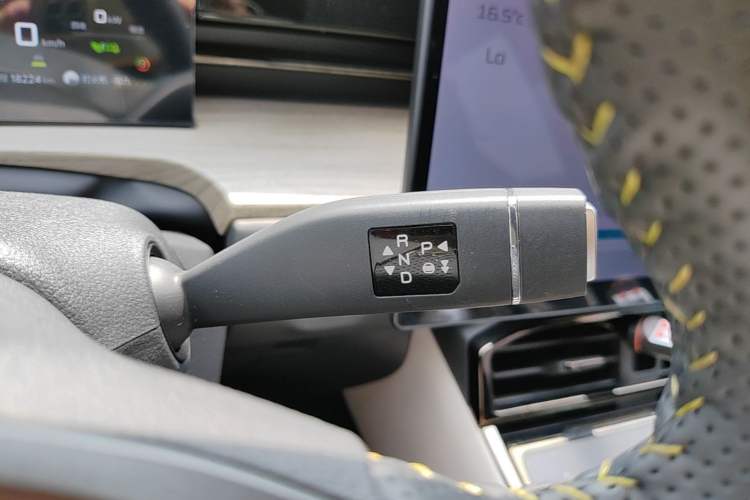 Used JETOUR Shanhai L6 2024 1.5TD DHT ULTRA Gear Lever