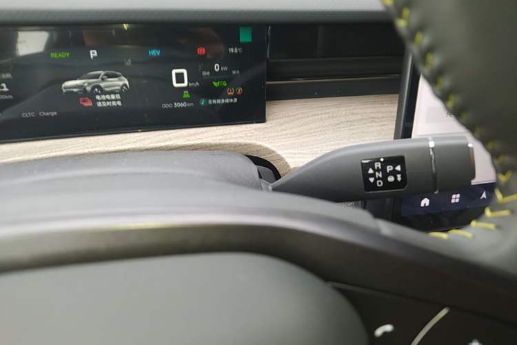 Used JETOUR Shanhai L6 2024 1.5TD DHT MAX Gear Lever