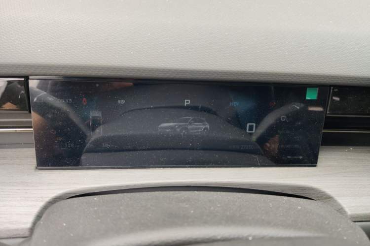 Used JETOUR Shanhai L6 2024 1.5TD DHT MAX Instrument Cluster