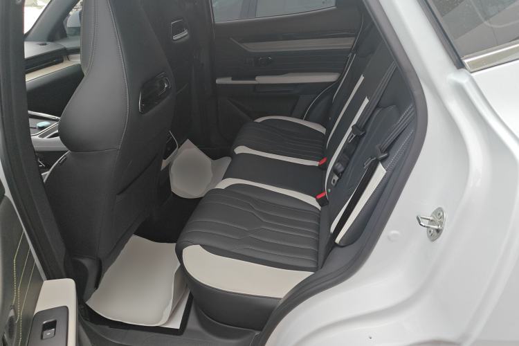 Used JETOUR Shanhai L6 2024 1.5TD DHT MAX Left Rear Seat