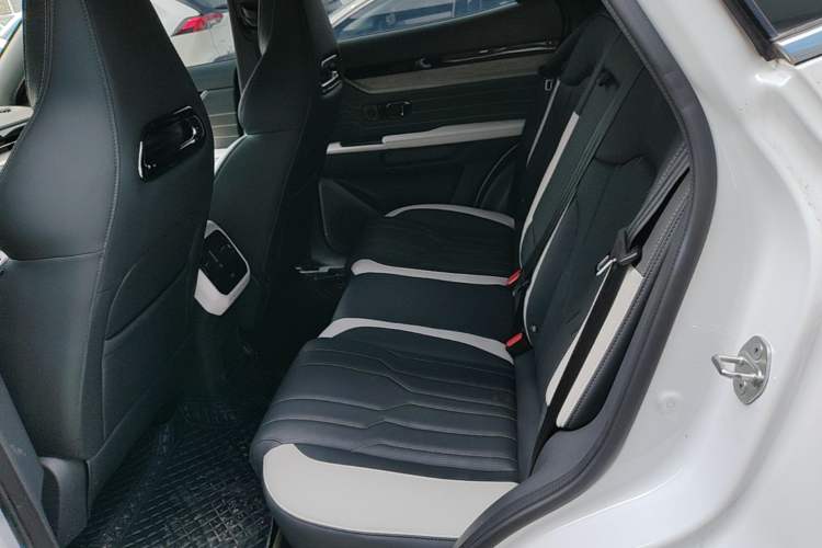 Used JETOUR Shanhai L6 2024 1.5TD DHT ULTRA Left Rear Seat