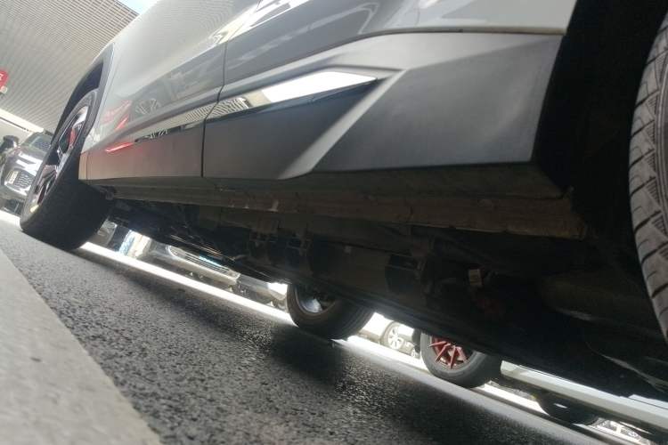 Used JETOUR Shanhai L6 2024 1.5TD DHT ULTRA Left Side Sill