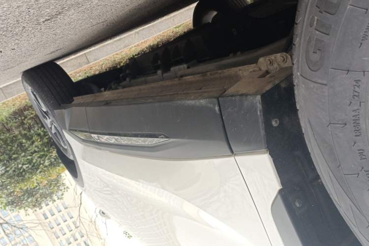Used JETOUR Shanhai L6 2024 1.5TD DHT MAX Left Side Sill