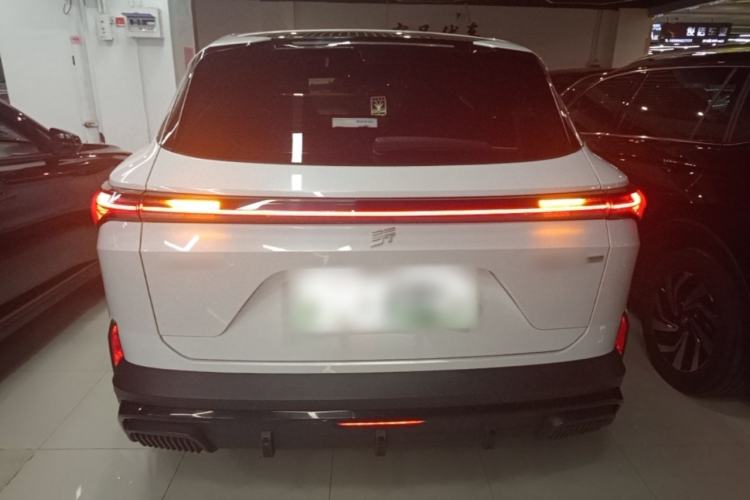 Used JETOUR Shanhai L6 2024 1.5TD DHT MAX Rear