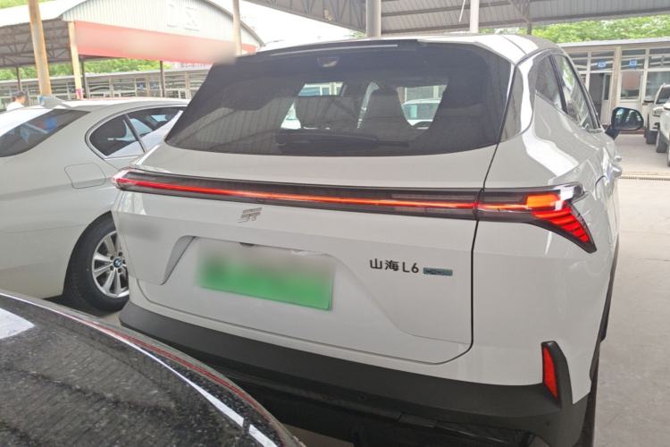Used JETOUR Shanhai L6 2024 1.5TD DHT MAX Rear