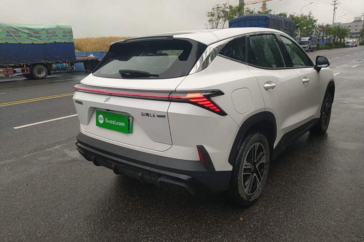 Used JETOUR Shanhai L6 2024 1.5TD DHT MAX Rear Right 45 Deg