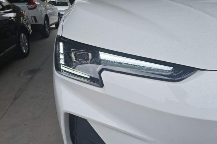 Used JETOUR Shanhai L6 2024 1.5TD DHT MAX Right Front Headlight