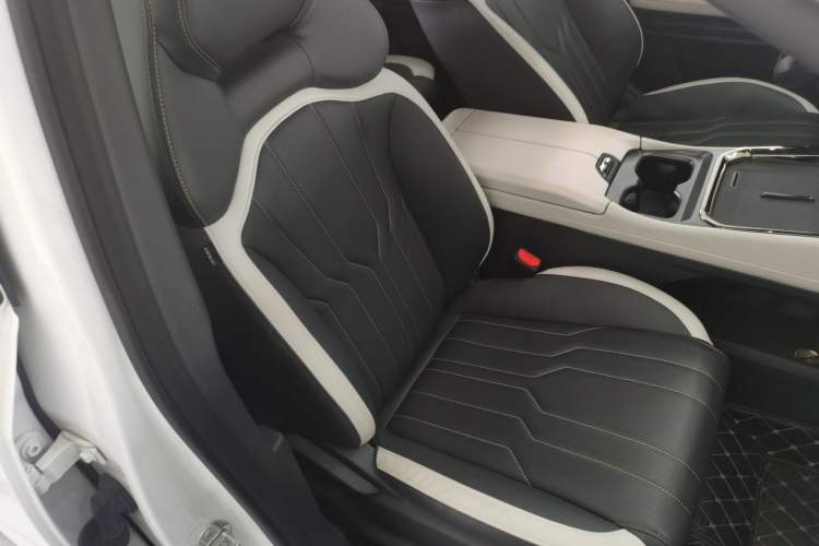 Used JETOUR Shanhai L6 2024 1.5TD DHT MAX Right Front Seat