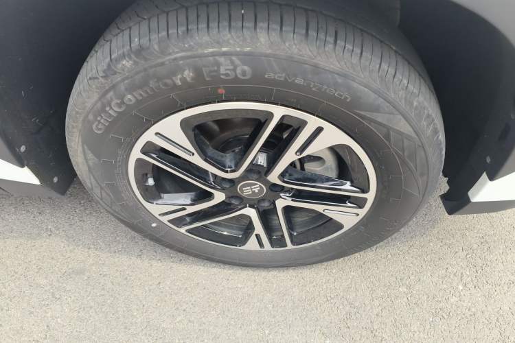 Used JETOUR Shanhai L6 2024 1.5TD DHT MAX Right Front Wheel Hub