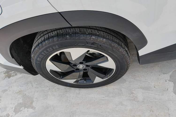 Used JETOUR Shanhai L6 2024 1.5TD DHT ULTRA Right Rear Wheel Hub