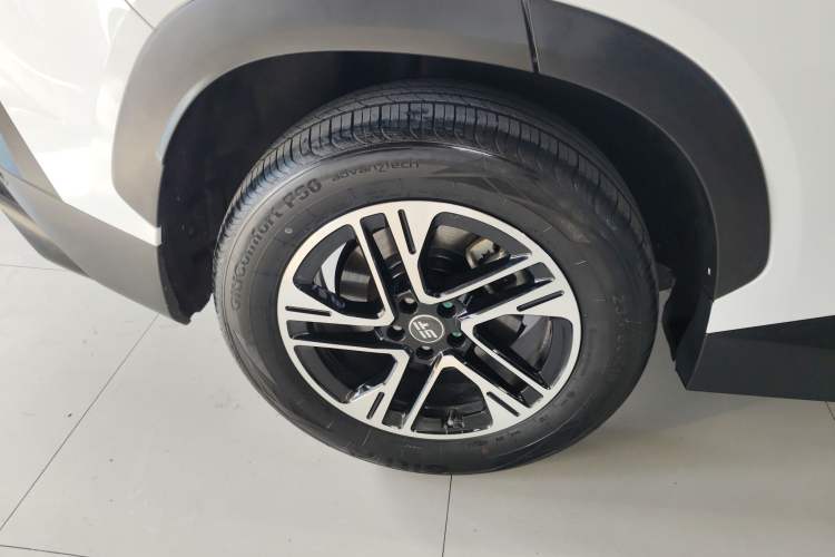 Used JETOUR Shanhai L6 2024 1.5TD DHT MAX Right Rear Wheel Hub