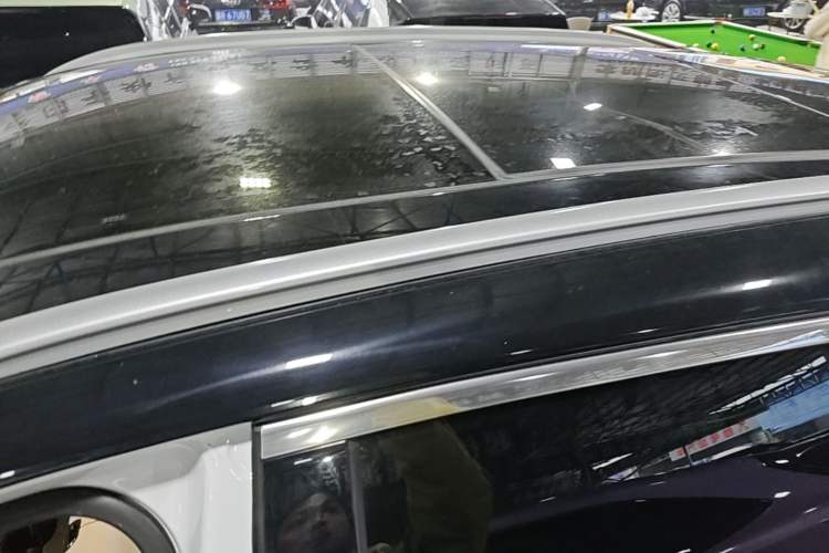 Used JETOUR Shanhai L6 2024 1.5TD DHT MAX Roof