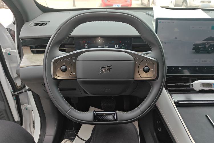Used JETOUR Shanhai L6 2024 1.5TD DHT MAX Steering Wheel