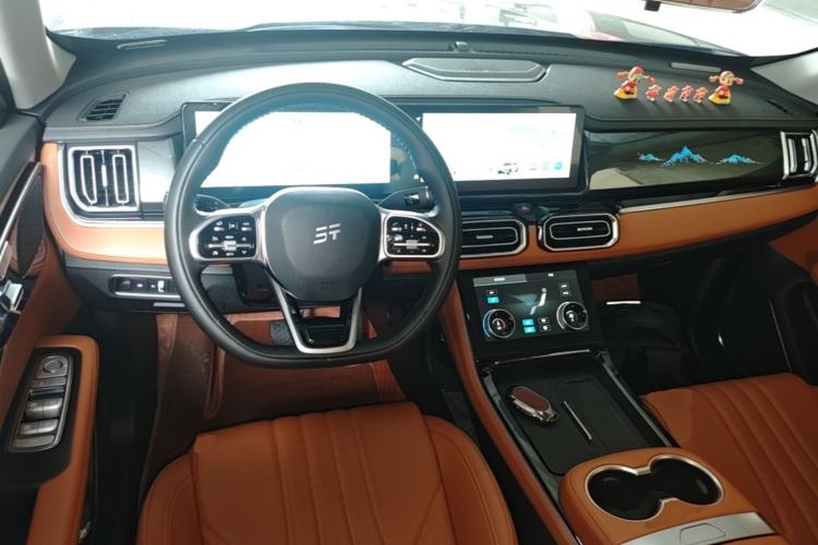 Used JETOUR Shanhai L7 2024 1.5T 120 km MAX+ 5-seater Center Console