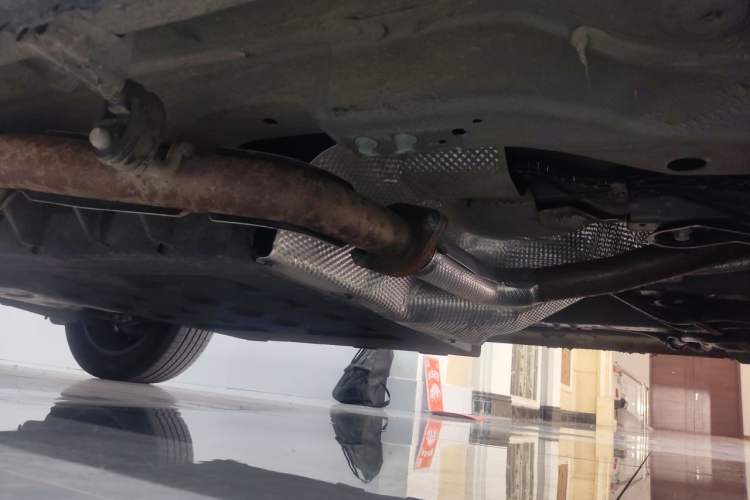 Used JETOUR Shanhai L7 2024 1.5T 120km MAX+ 7-Seater Chassis Front Right