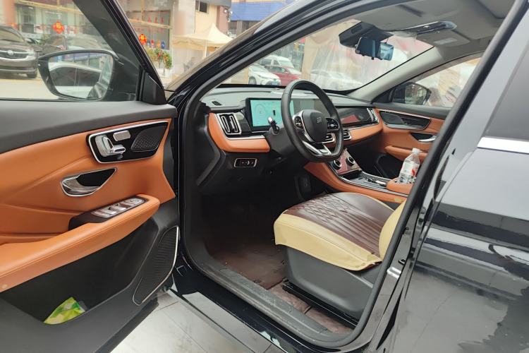 Used JETOUR Shanhai L7 2024 1.5T 120km MAX 5-Seater Driver Seat