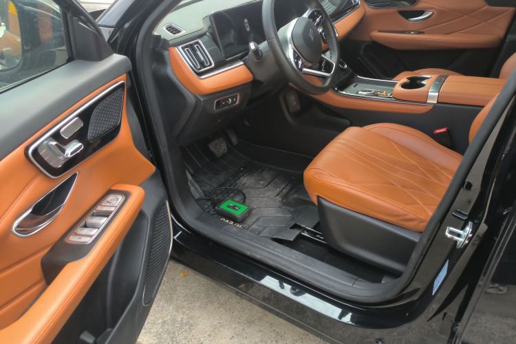 Used JETOUR Shanhai L7 2024 1.5T 120km MAX 5-Seater Driver Seat