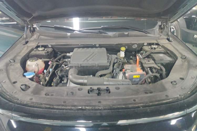 Used JETOUR Shanhai L7 2024 1.5T 120km MAX 5-Seater Engine Bay