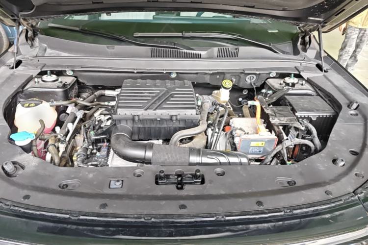 Used JETOUR Shanhai L7 2024 1.5T 120km MAX 5-Seater Engine Bay