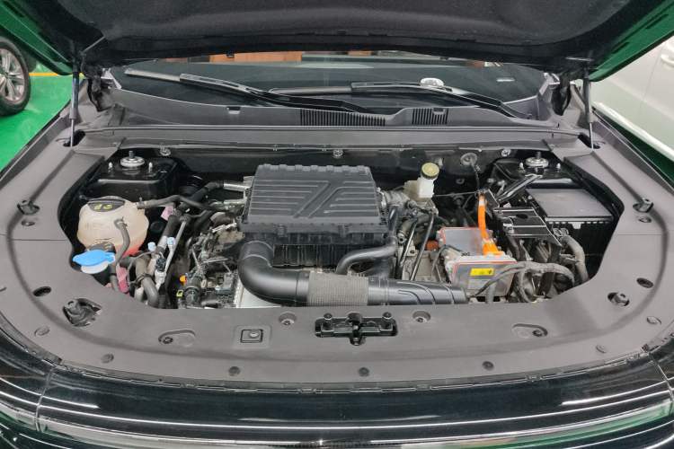 Used JETOUR Shanhai L7 2024 1.5T 120km MAX 5-Seater Engine Bay